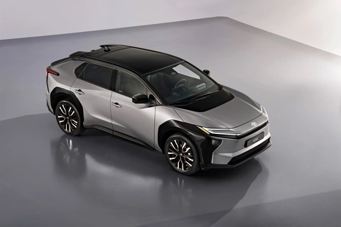 Toyota Đổi Tên Cho Mẫu Xe Điện Mới